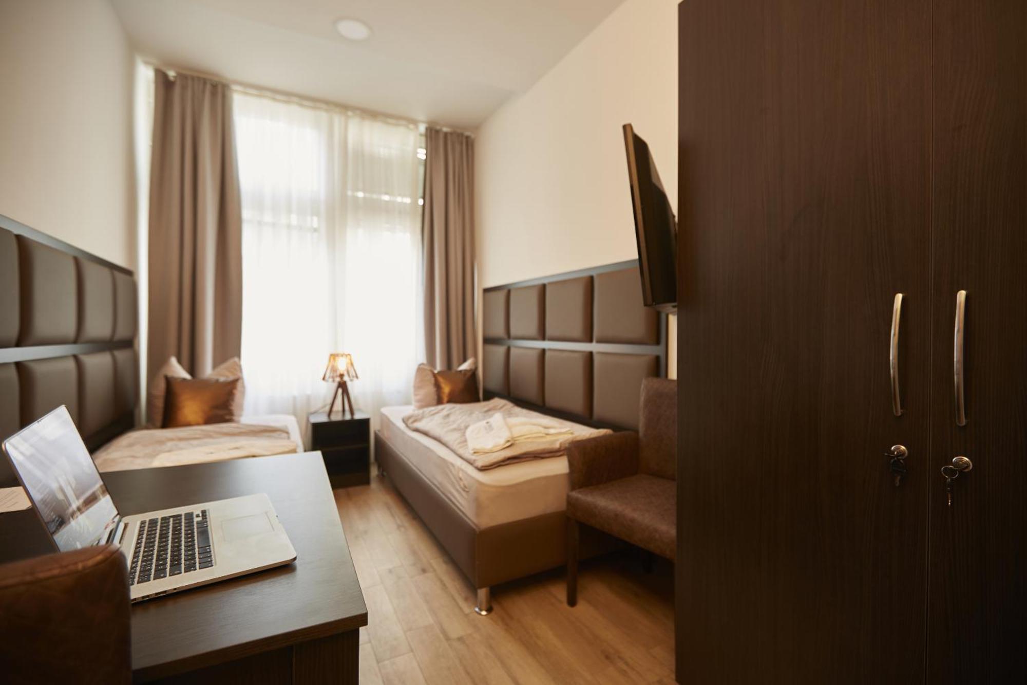Harbour Apartments Karlsruhe Bilik gambar